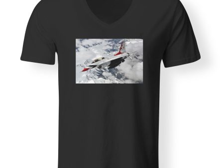 US Air Force Show Fighting Falcon F16 Designed V-Neck T-Shirts Supply